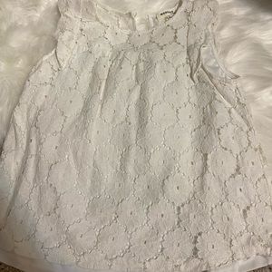 Marshalls white flower top Size L